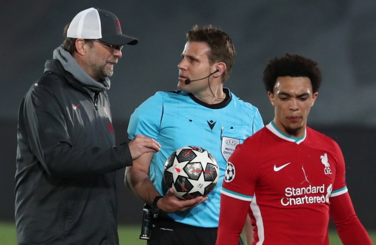 蒯纪闻：没想到这么快拿到第一个冠军，我非常开心