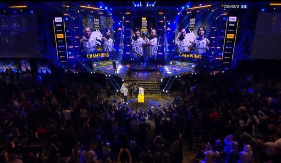 米切尔凭借 米切尔凭借