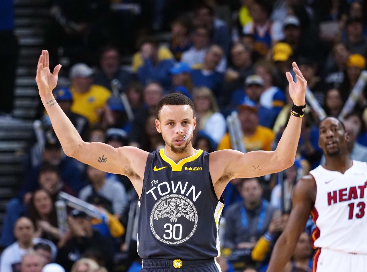 在一球之间 在一球之间