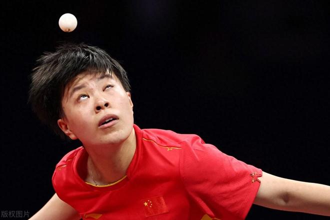 特別是他在 特別是他在