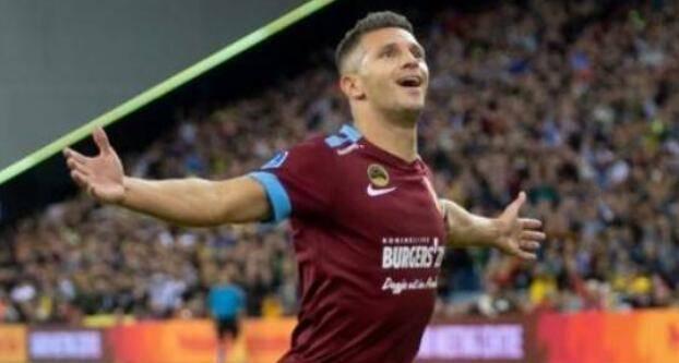 她几乎没有 她几乎没有